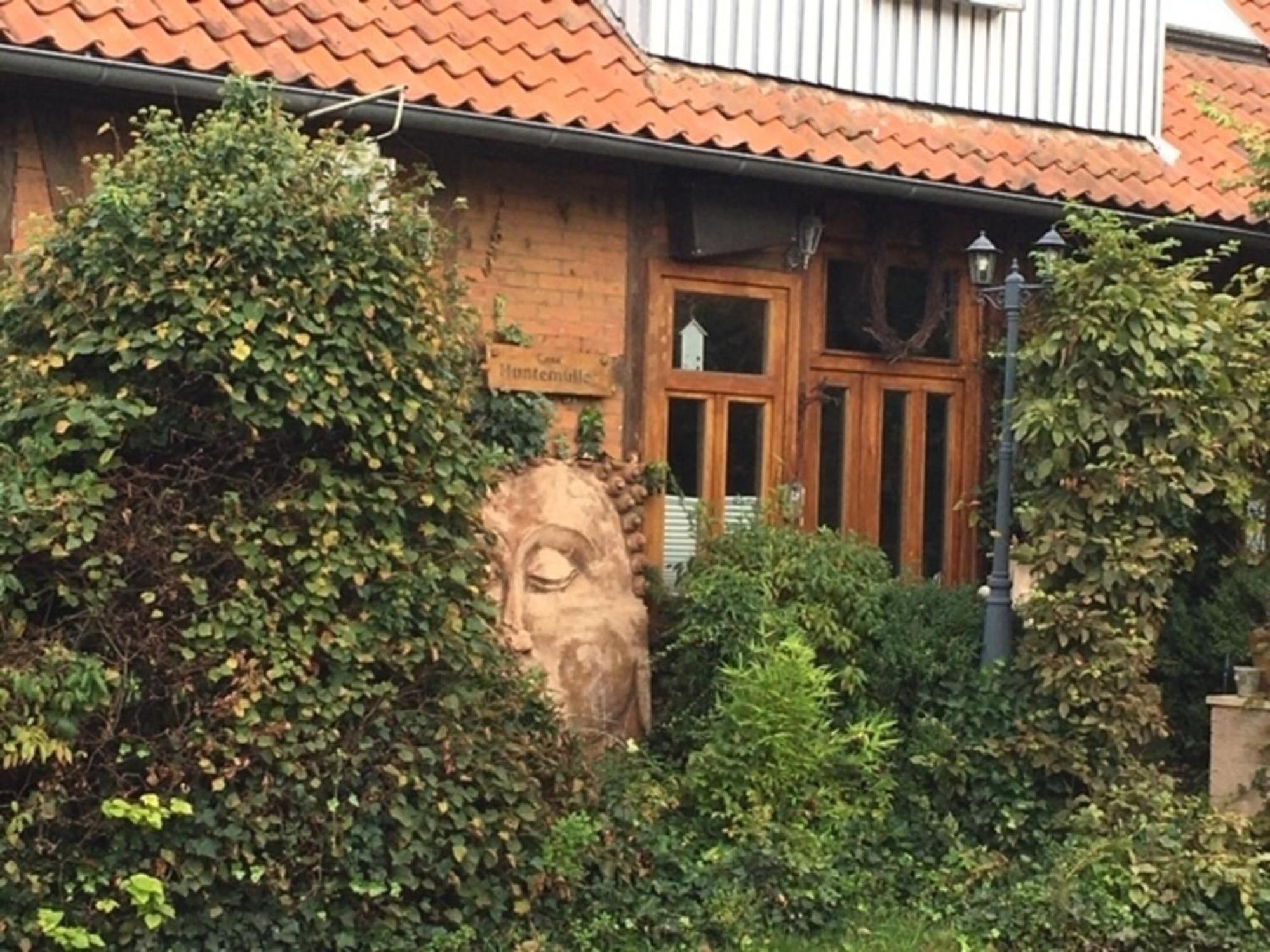 Schoene Gartenwohnung Im Klosterdorf Mariensee Neustadt am Rübenberge Exterior foto